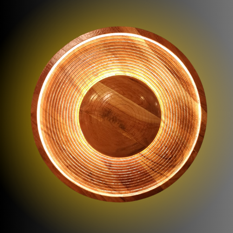 Amberwood Halo – Elegant Wooden Wall Light