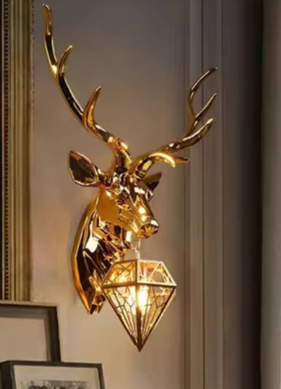 Regal Deerlight – Golden Antler Wall Lamp