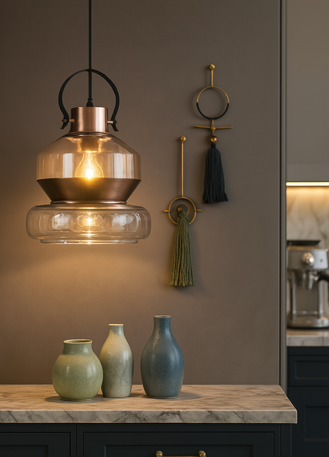 Bronzelle Glow – Vintage Glass Pendant with Warm Amber Illumination