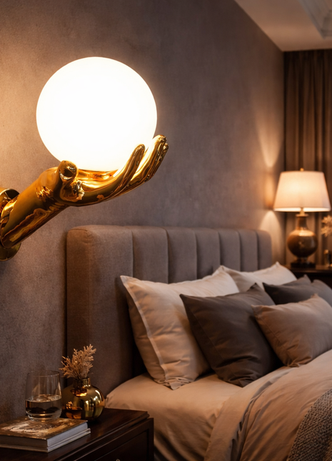 Golden Palm Wall Light - Modern Gold Hand Wall Sconce