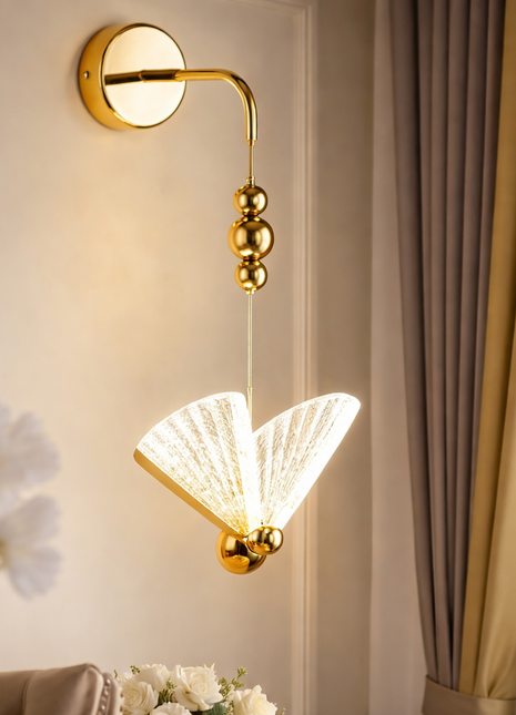 Aile Royale Wall Sconce