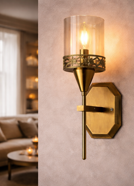 The Regent Crest Wall Light