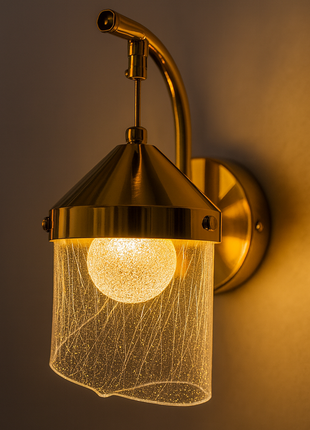 Celestié – The Golden Whisper Wall Light