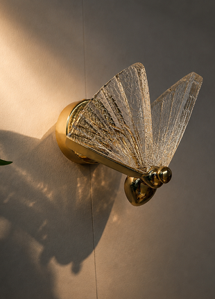Golden Flutter Modern Wall Light – Elegant Gold Finish with Cracked Glass Wings