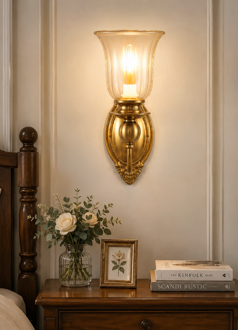 The Grand Manor Light