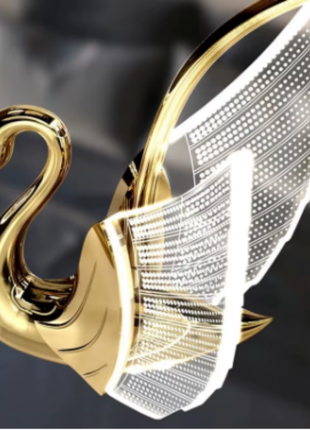 Aurelian Swan Pendant Light – Graceful Gold Swan with Illuminated Wings