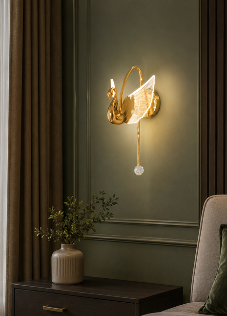 The Royal Swan Sconce