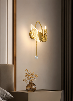 The Royal Swan Sconce