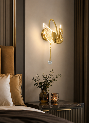 The Royal Swan Sconce