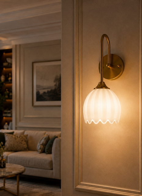Royal Tulip Wall Light
