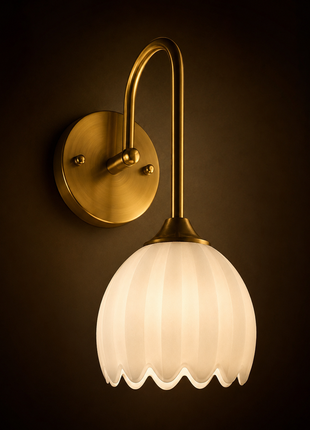 Royal Tulip Wall Light