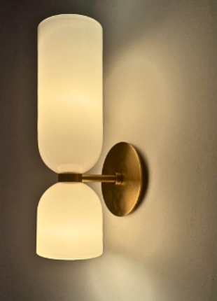Modiv – Minimal Dual Glow Wall Light